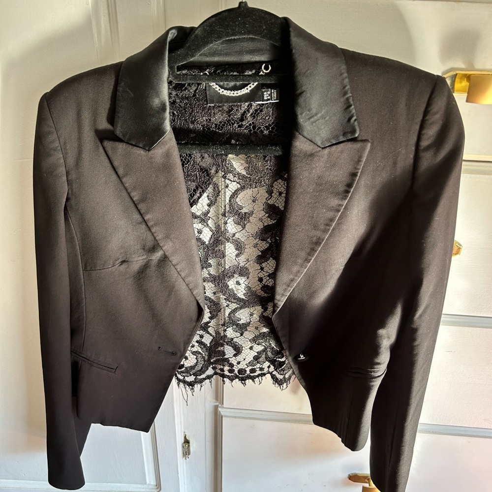 Karen Millen cropped blazer